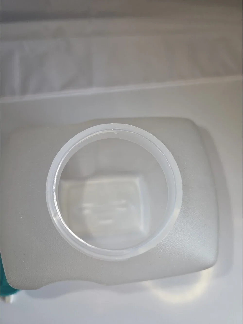 Rubbermaid vintage quart